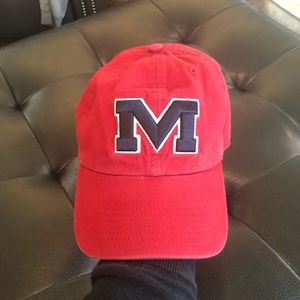 Ole Miss unisex fitted ball cap size small